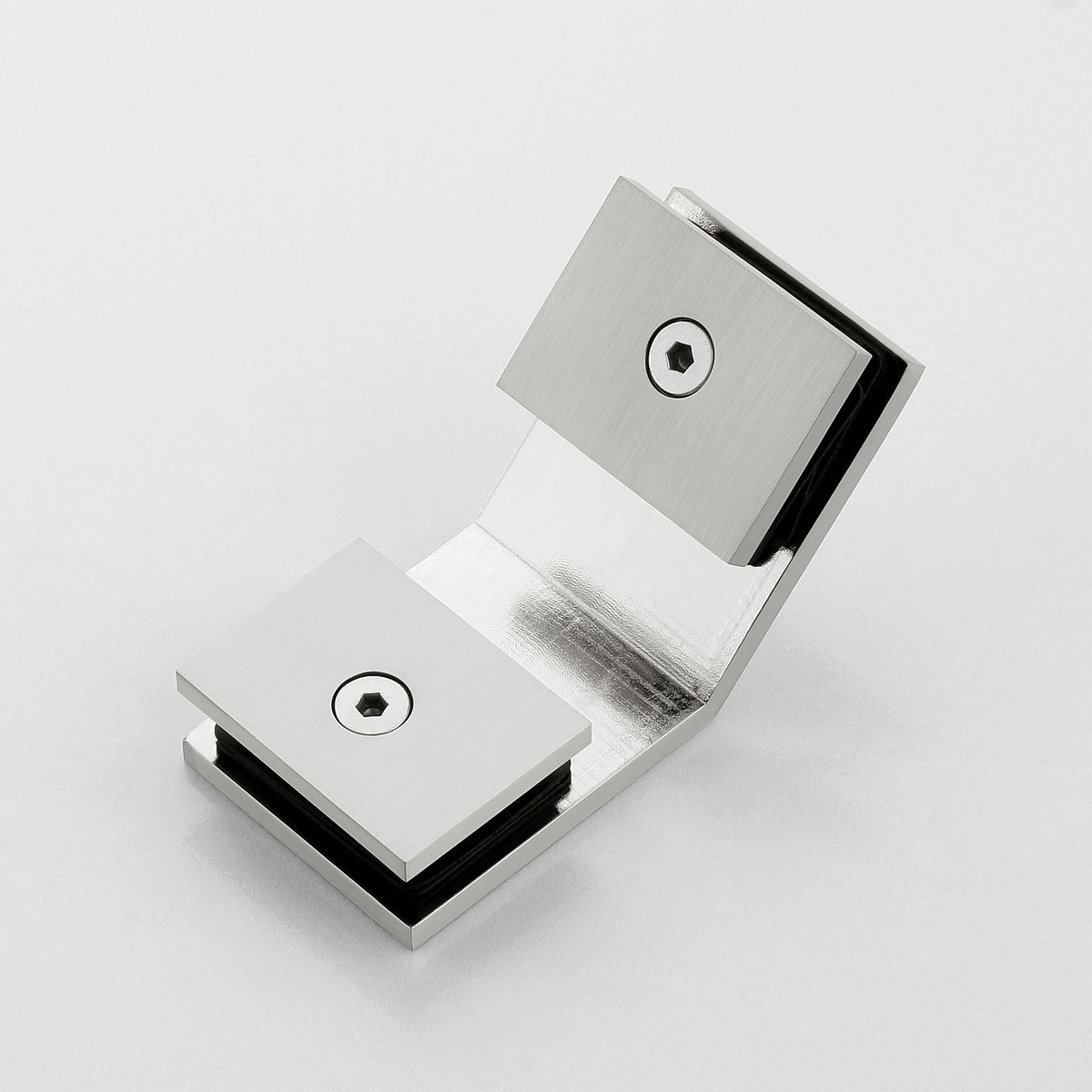 MCOCOD® Square 135 Degree Glass-to-Glass Clamp
