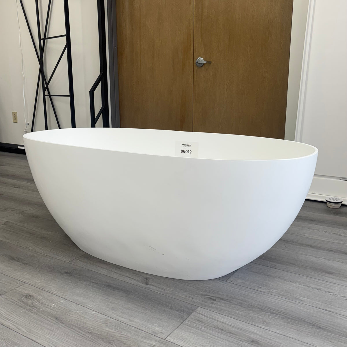 MCOCOD® Oval Acrylic Solid Surface Bathtub in Matt White Pure