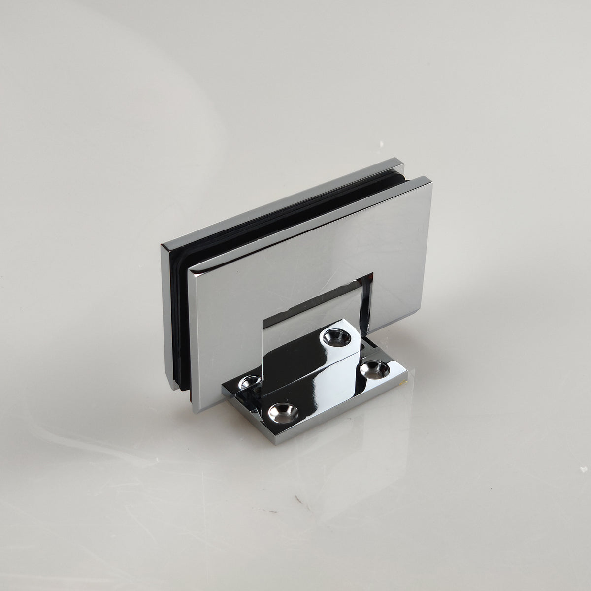 MCOCOD® Standard 90° Hinge Wall Mount with Short Back Plate