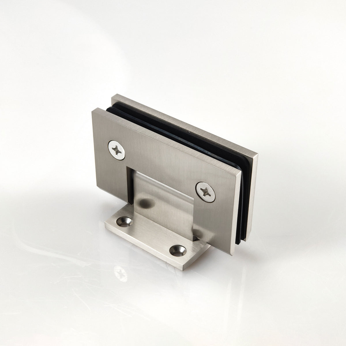 MCOCOD® Standard 90° Hinge Wall Mount with Short Back Plate