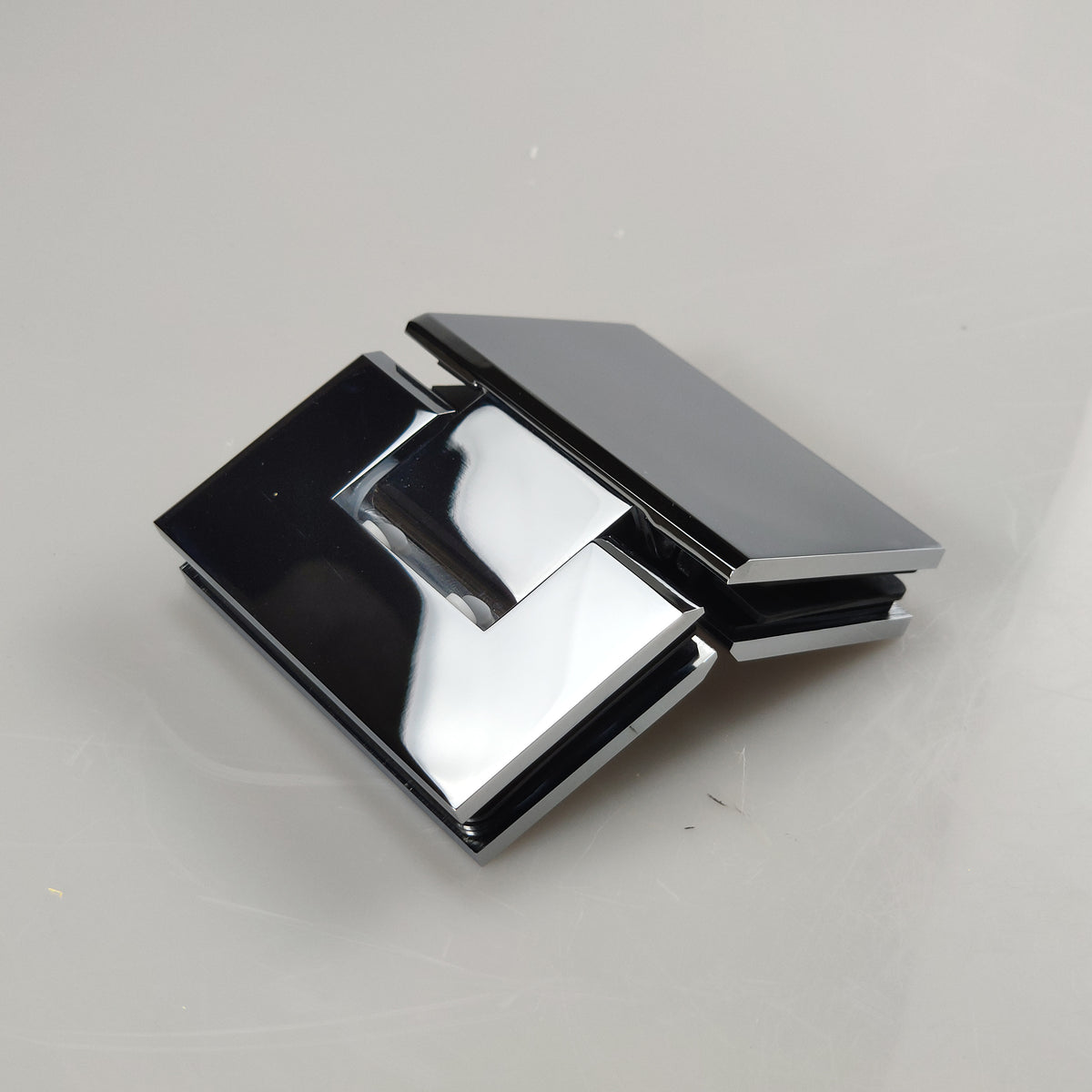 MCOCOD® Standard Glass to Glass 135° Shower Hinge